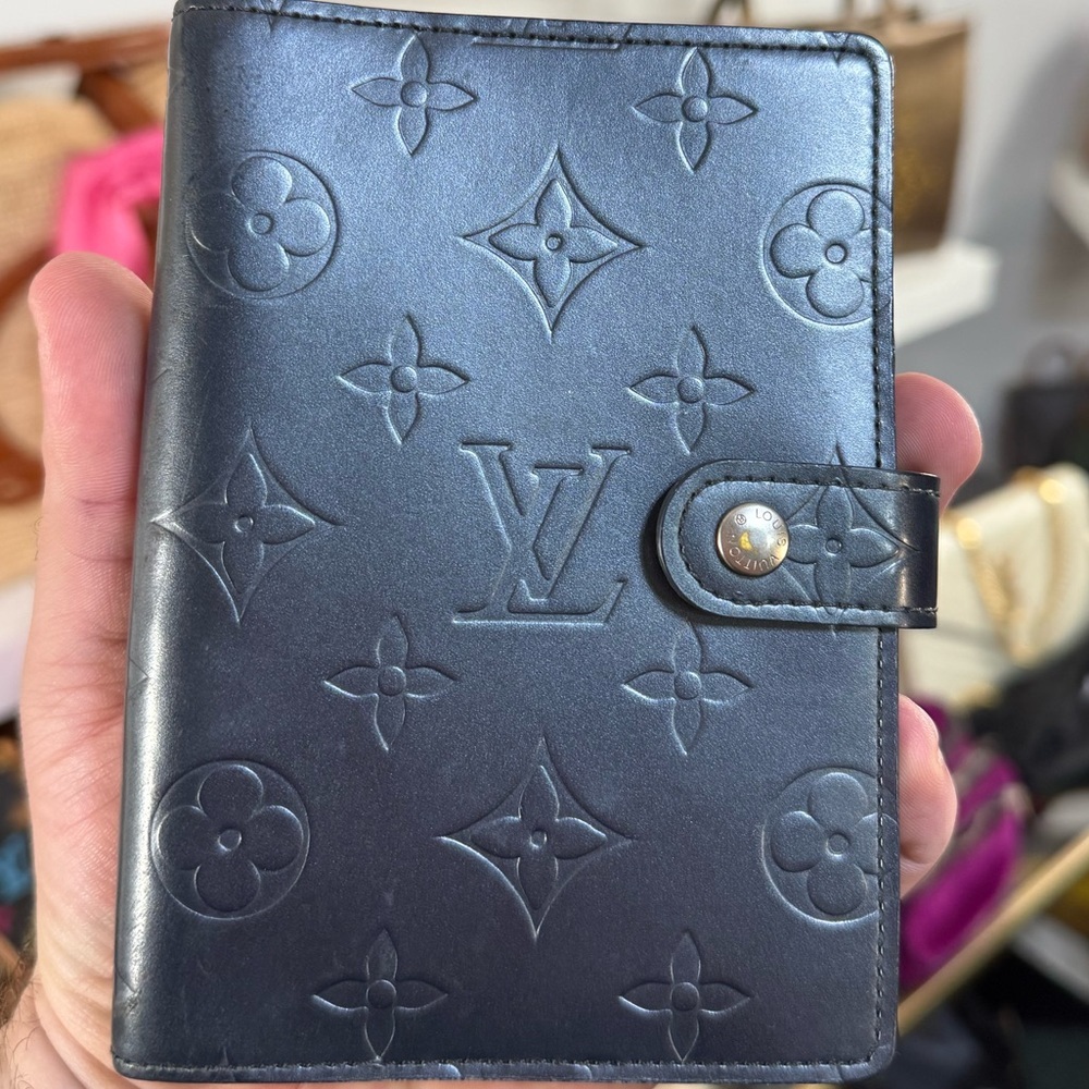 LV VERNIS PASSPORT AGENDA